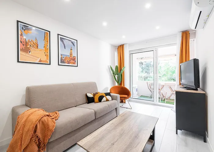 Eden Park - 2 Pieces, Proche